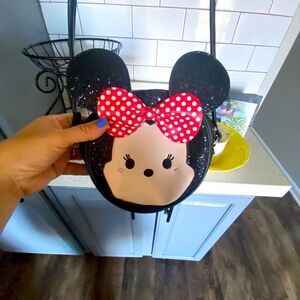Minnie Mouse purse by Mickey and friends Co.